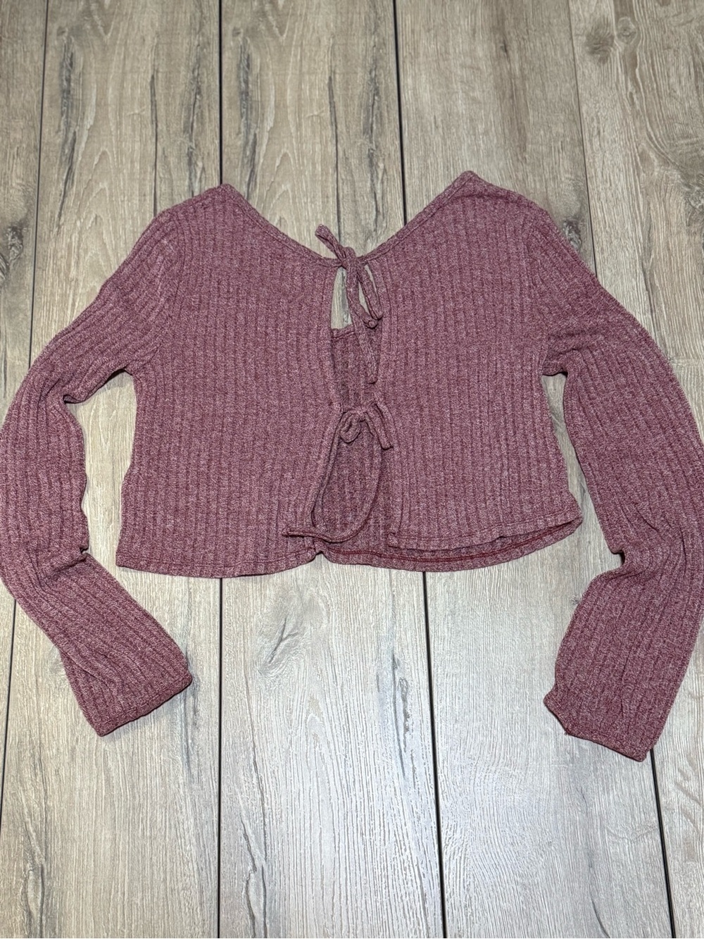 Kimchi Blue Crop Top Ribbed Long Sleeve Open Back Urban Outfitters Small - Picture 8 of 14